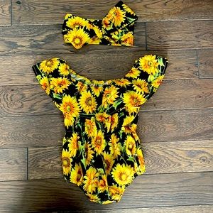 Off the shoulder bubble with matching bow wrap